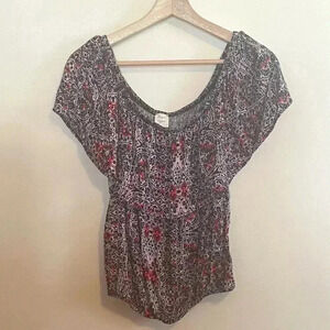 Roan + Ryan Printed Short Sleeve Blouse